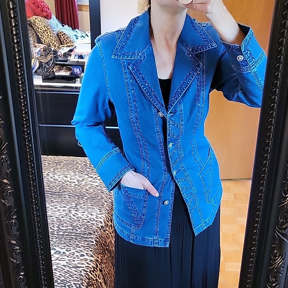 NEW Medium-Blue Stretch Denim Blazer, Embroidery & Tiny Sequins, Pockets! 6